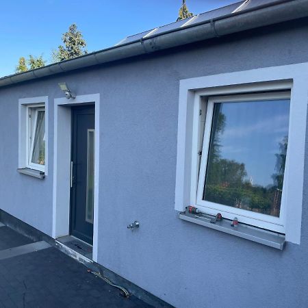 Ferienwohnung Mit Fussbodenheizung Nahe Messe, Gratis Parkplatz Und Abstellplatz E - Bike Hannover Buitenkant foto